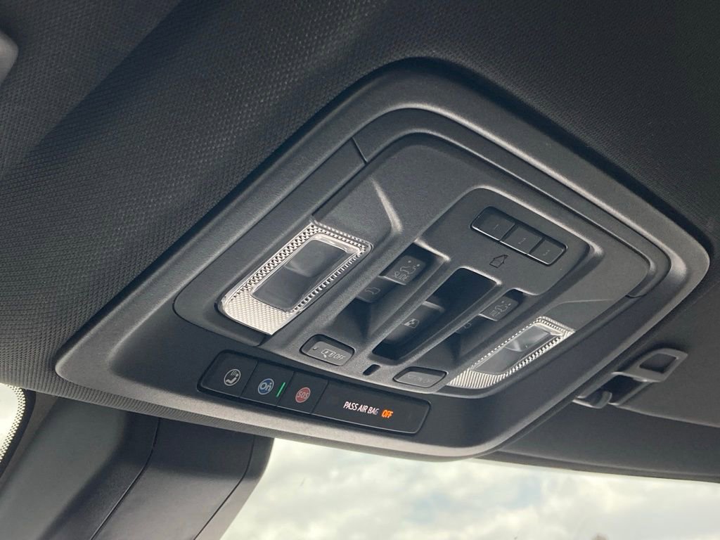 Used 2020 GMC Sierra 2500 AT4 w/ AT4 Premium Package image 28