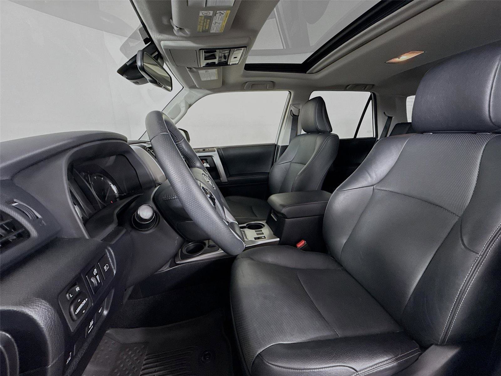 Used 2022 Toyota 4Runner Limited image 22