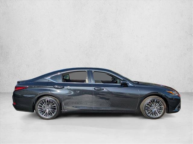 Used 2025 Lexus ES 350 w/ Premium Package image 4