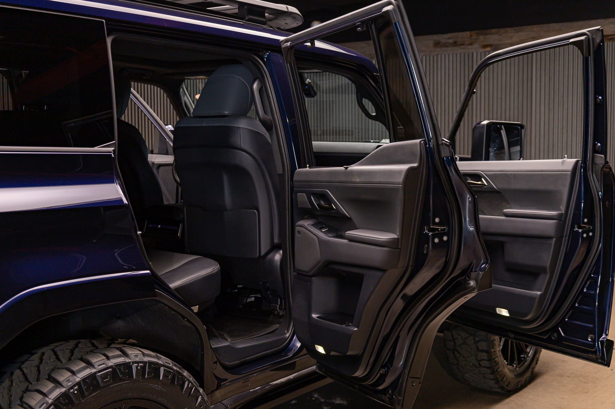 Used 2025 Lexus GX 550 image 30