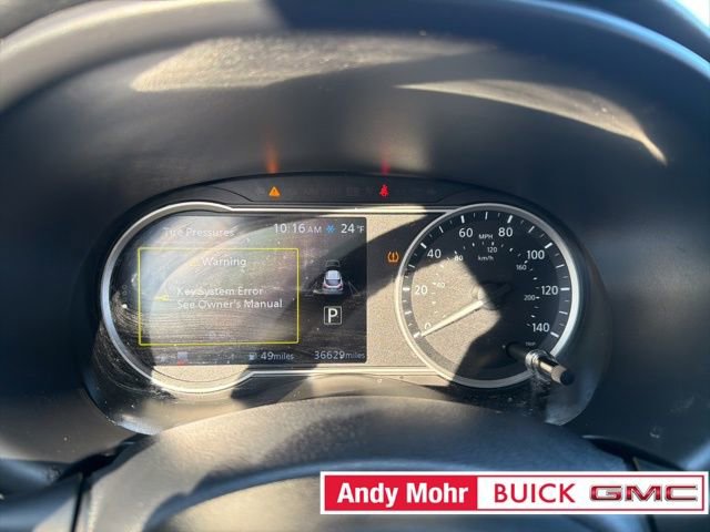 Used 2019 Nissan Kicks SR w/ SR Premium Package image 28