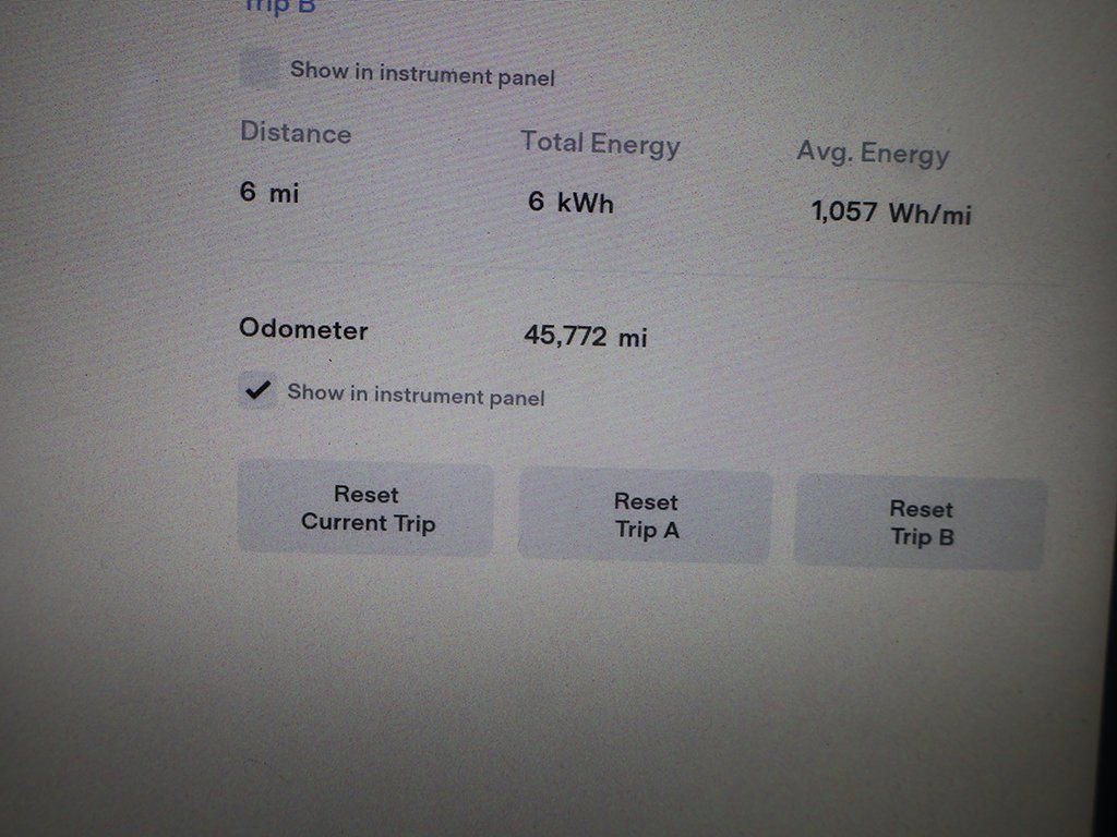 Used 2015 Tesla Model S 85D image 38