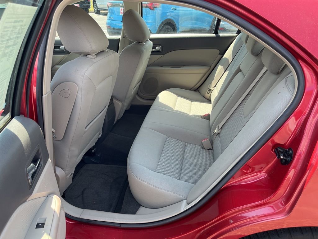 Used 2010 Ford Fusion SE FWD image 13