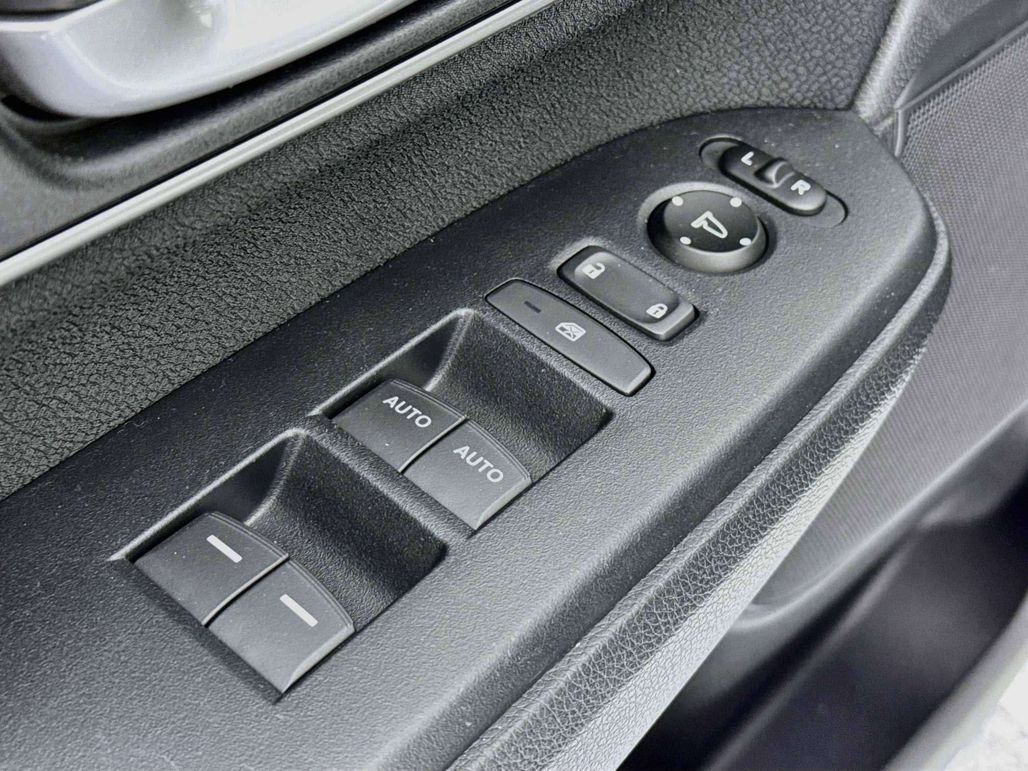 Certified 2019 Honda CR-V EX image 17