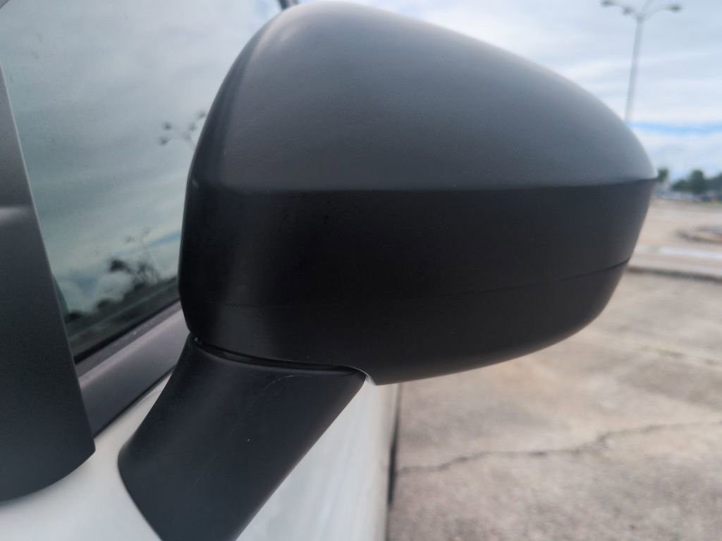 Used 2023 Nissan Rogue S FWD image 11