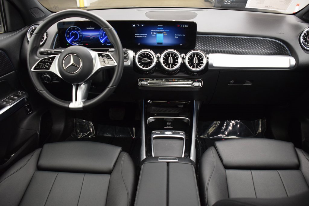 Used 2024 Mercedes-Benz EQB 300 4MATIC image 19