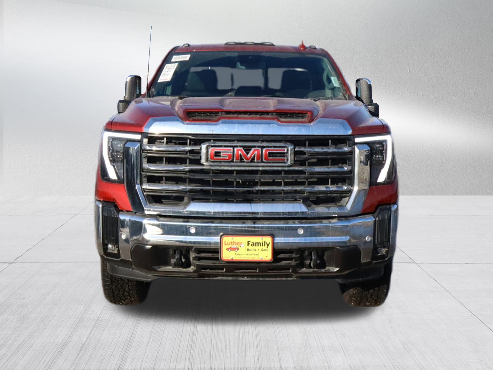 New 2026 GMC Sierra 2500 SLT image 2