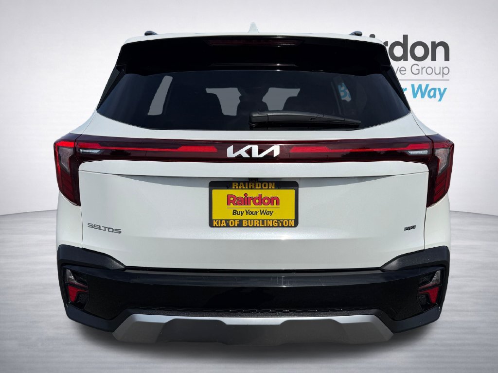 Certified 2024 Kia Seltos S AWD/4WD image 6