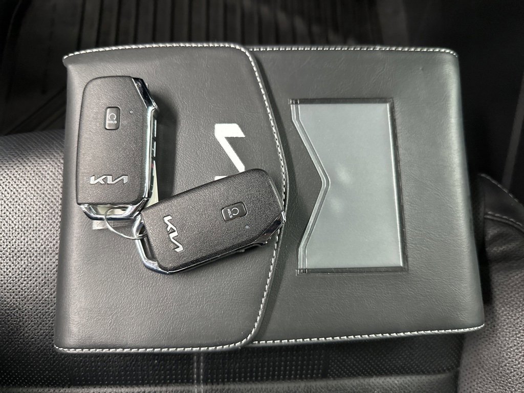 Used 2022 Kia Telluride EX w/ EX Premium Package image 40