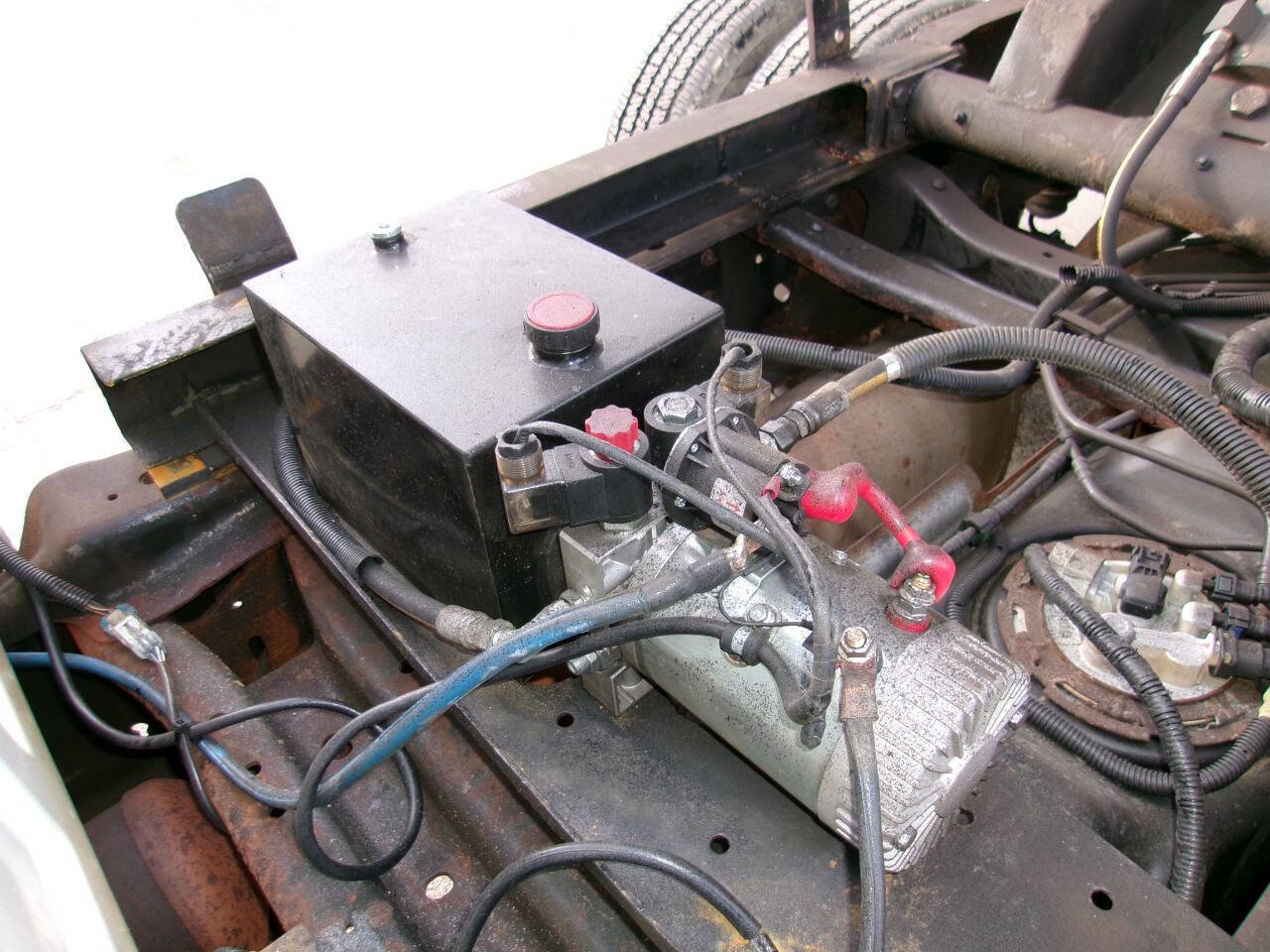 Used 2013 Chevrolet Silverado 3500 W/T w/ Snow Plow Prep Package image 16