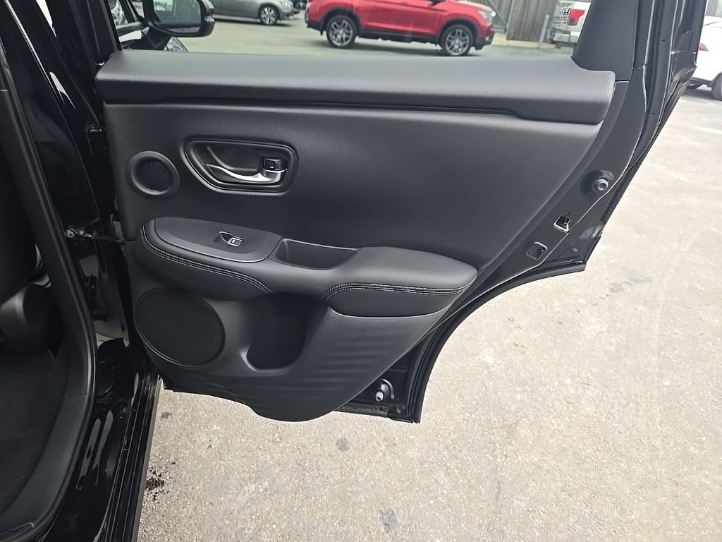 Certified 2026 Honda HR-V EX-L image 28