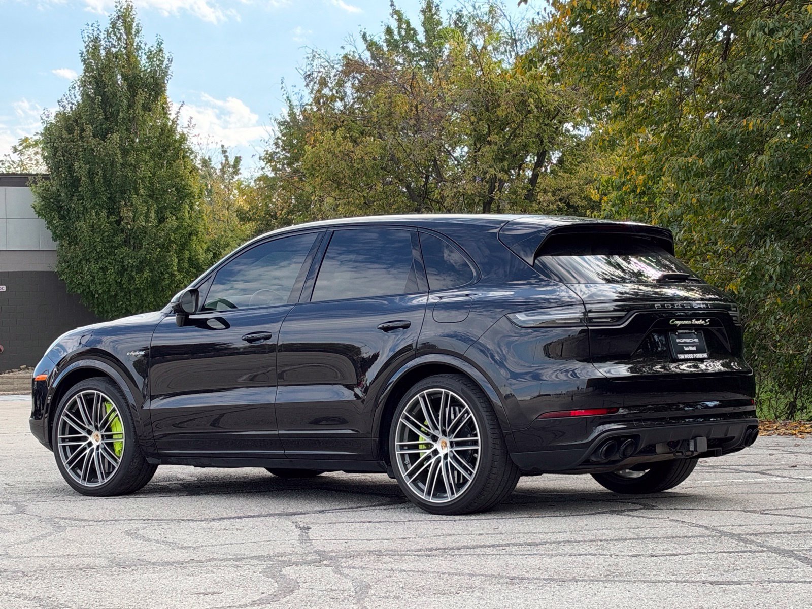 Certified 2020 Porsche Cayenne Turbo S AWD/4WD image 3