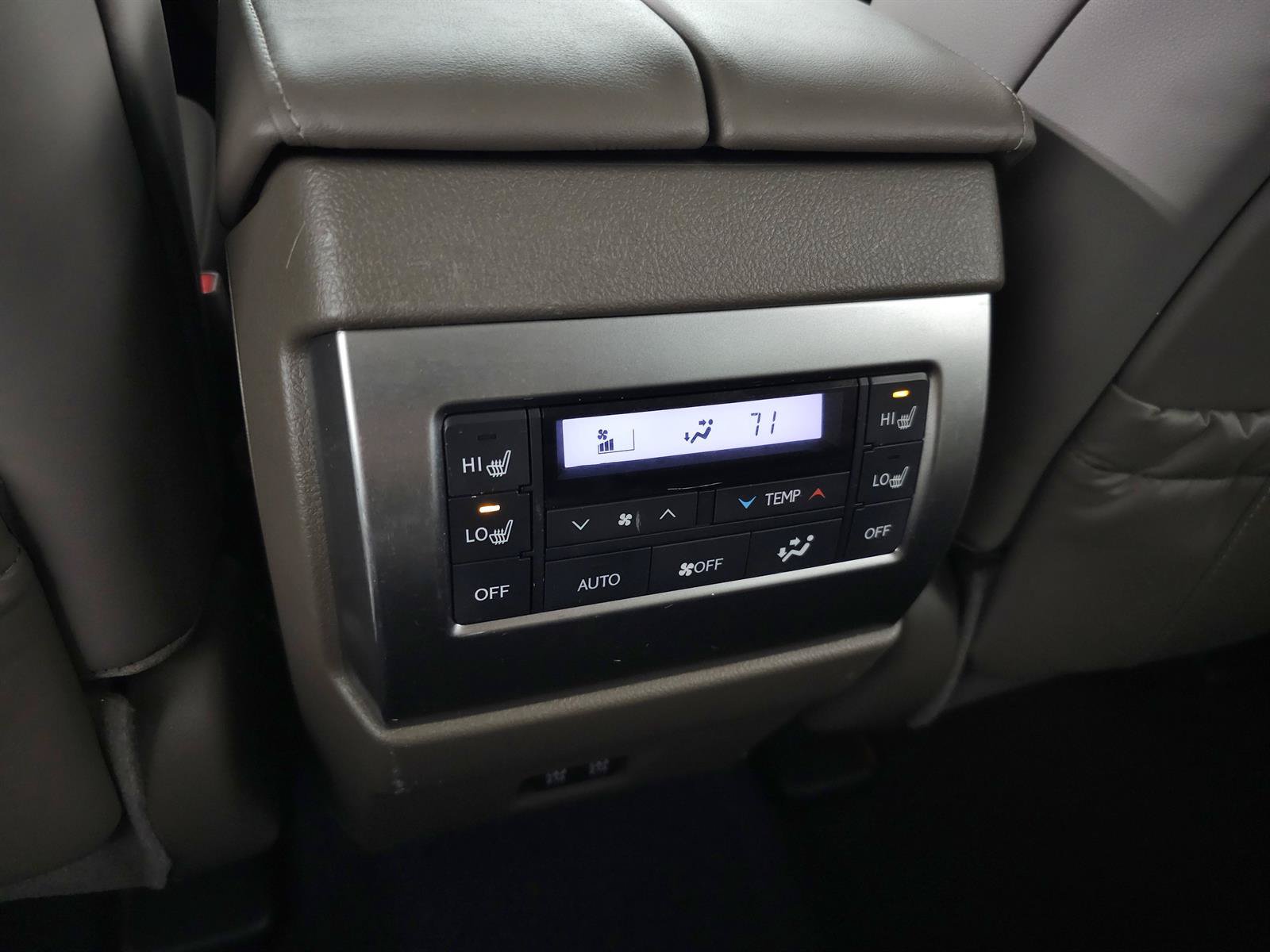 Certified 2023 Lexus GX 460 Premium w/ Premium Package AWD/4WD image 31