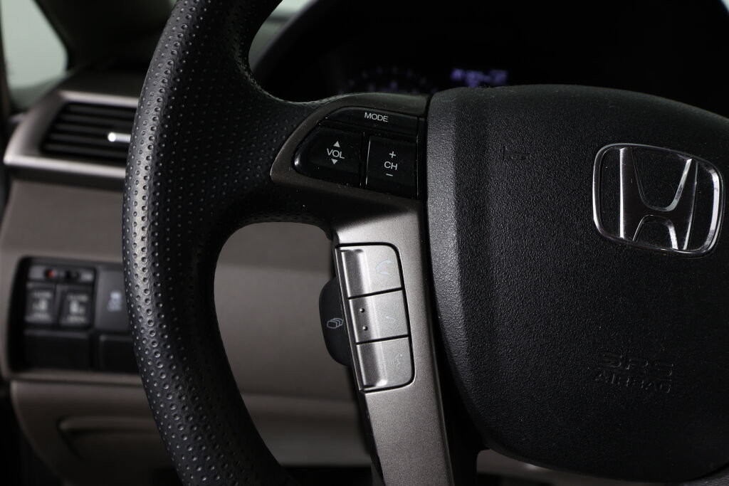 Used 2015 Honda Odyssey EX image 30