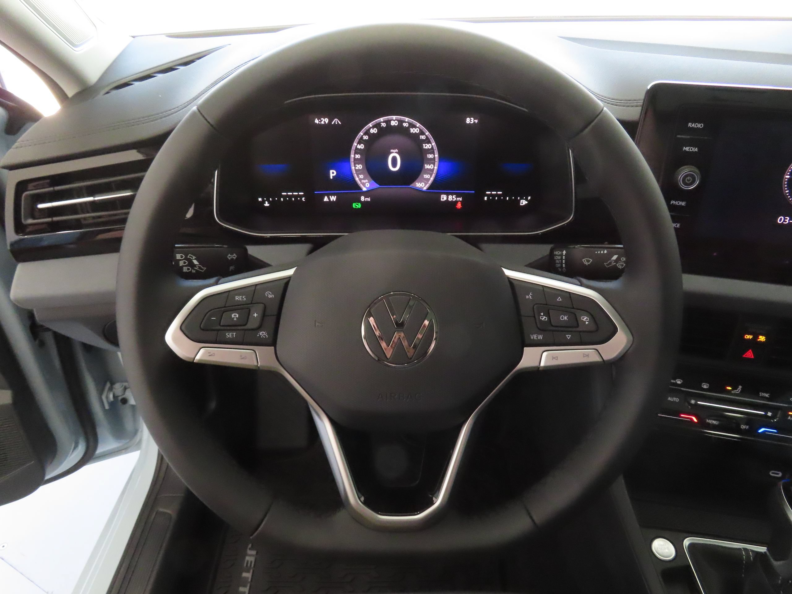 New 2026 Volkswagen Jetta SE FWD image 14