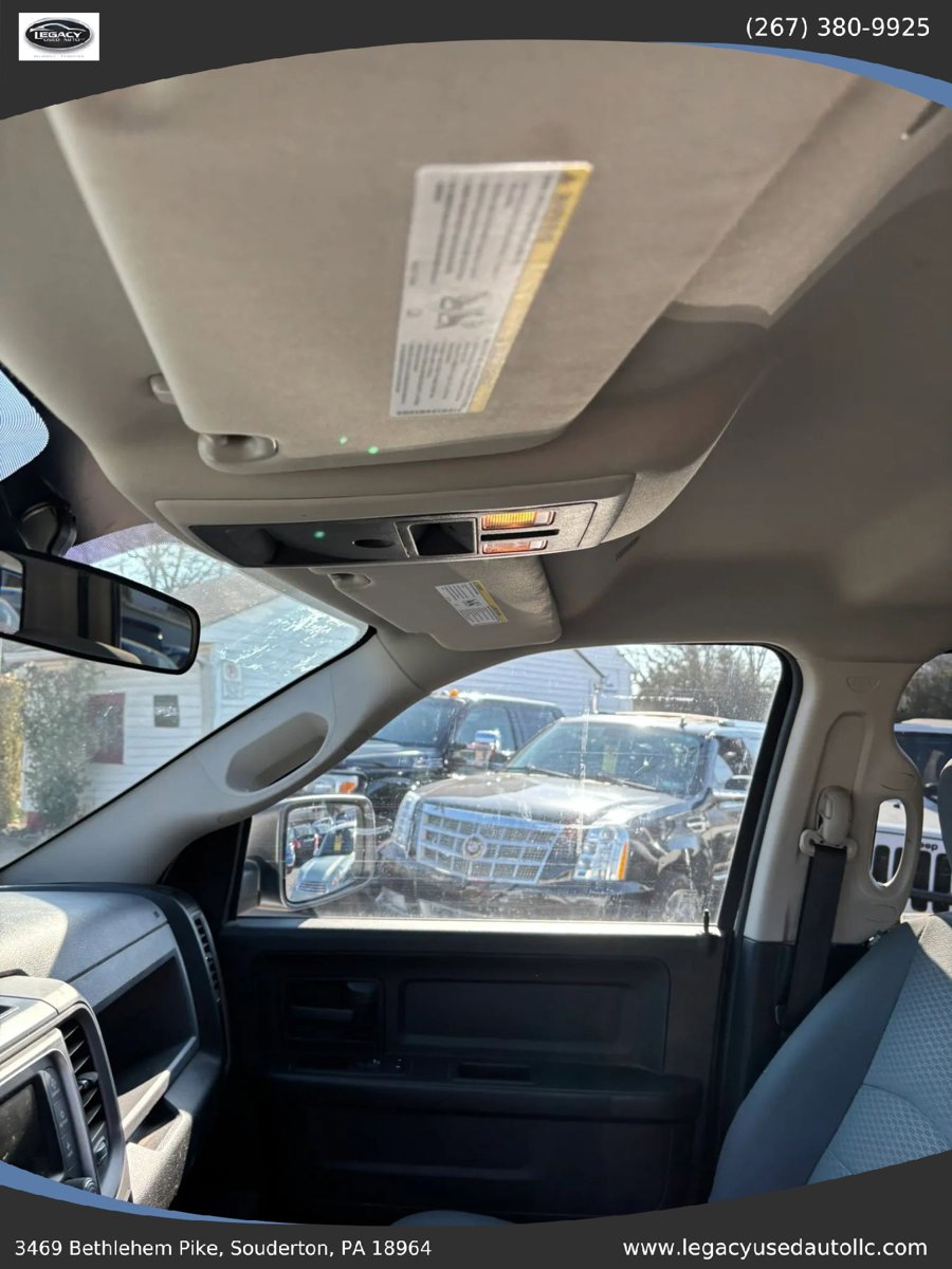 Used 2018 RAM 1500 Express w/ Express Value Package AWD/4WD image 24