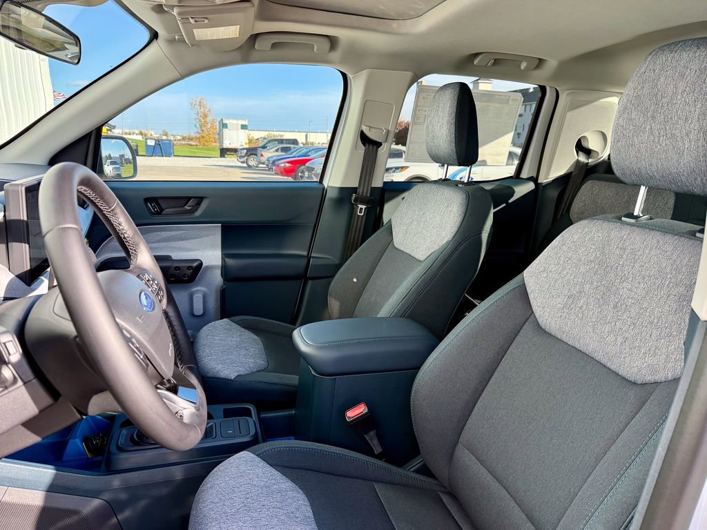 New 2025 Ford Maverick XLT w/ XLT Luxury Package image 10