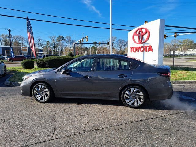 Used 2025 Subaru Legacy Limited image 12