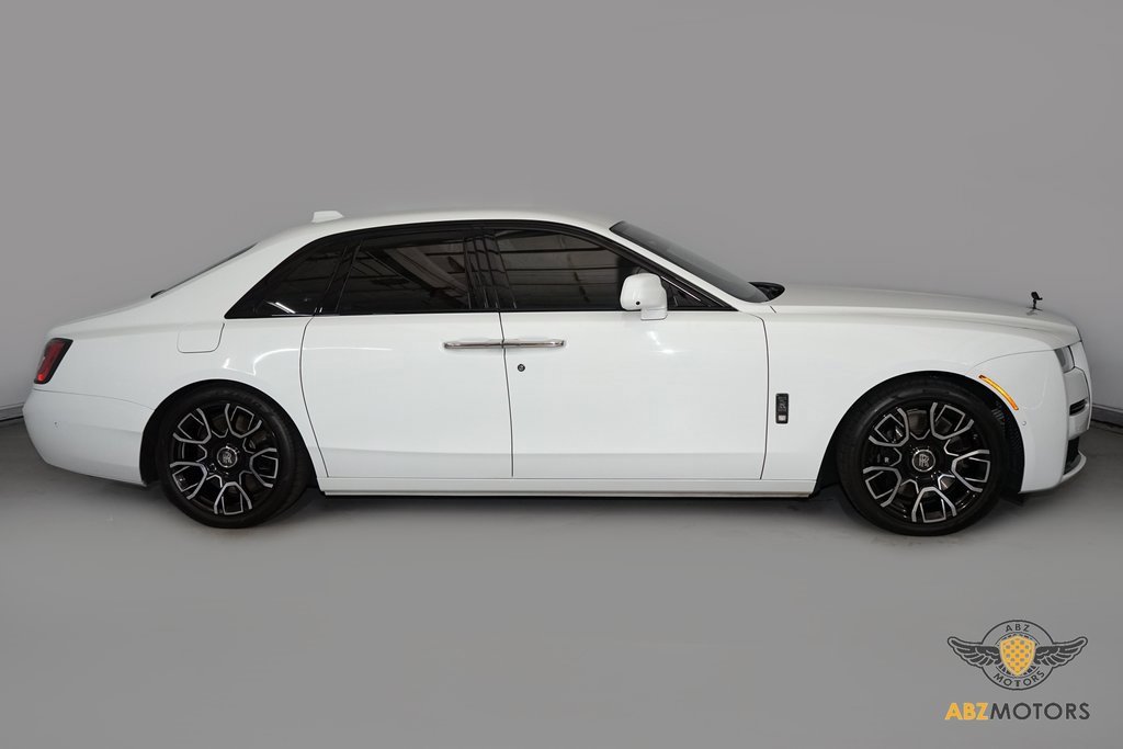 Used 2023 Rolls-Royce Ghost Black Badge image 5