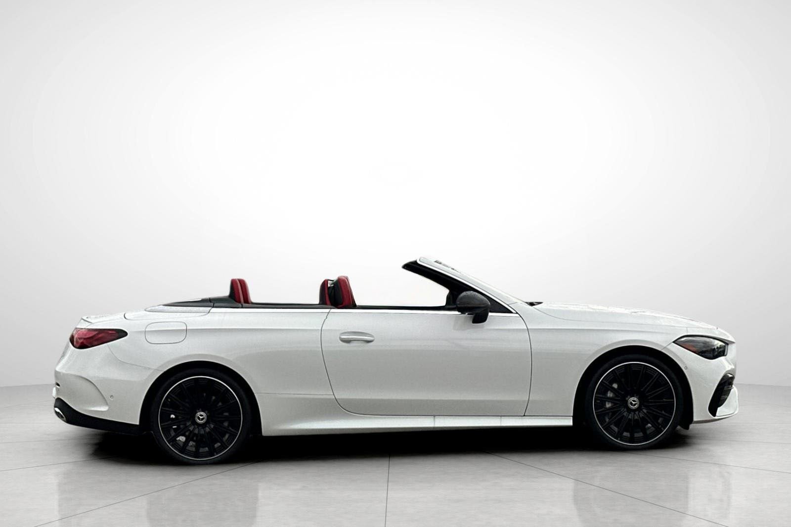 Certified 2024 Mercedes-Benz CLE 450 4MATIC Cabriolet image 26