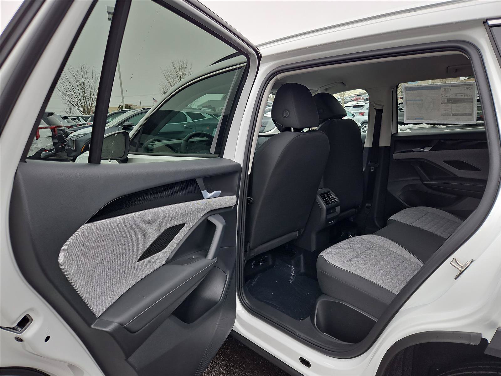 New 2026 Volkswagen Tiguan S AWD/4WD image 21