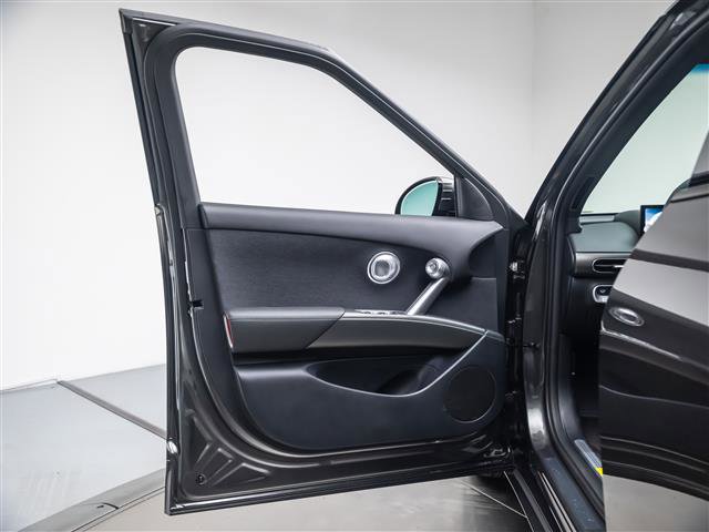 New 2026 Genesis GV60 AWD image 28