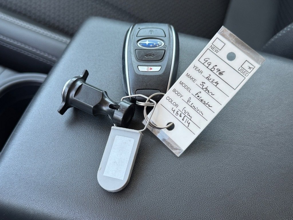 Used 2024 Subaru Forester Premium image 34