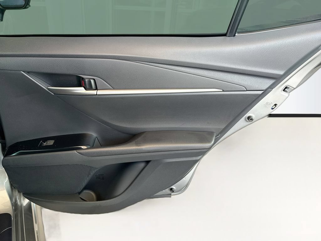 Used 2026 Toyota Camry SE w/ Convenience Package FWD image 27
