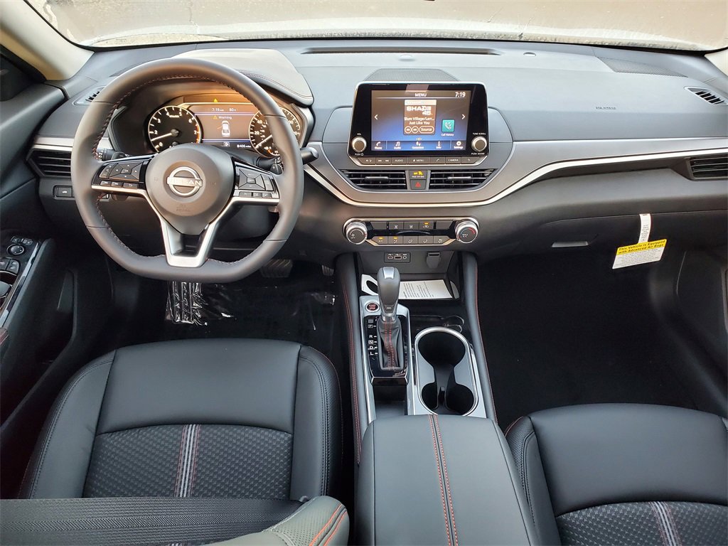 New 2025 Nissan Altima 2.5 SR image 6