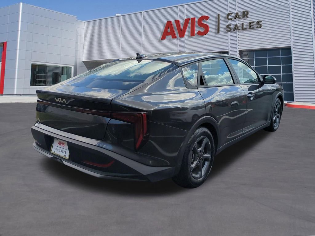 Used 2025 Kia K4 LXS image 6