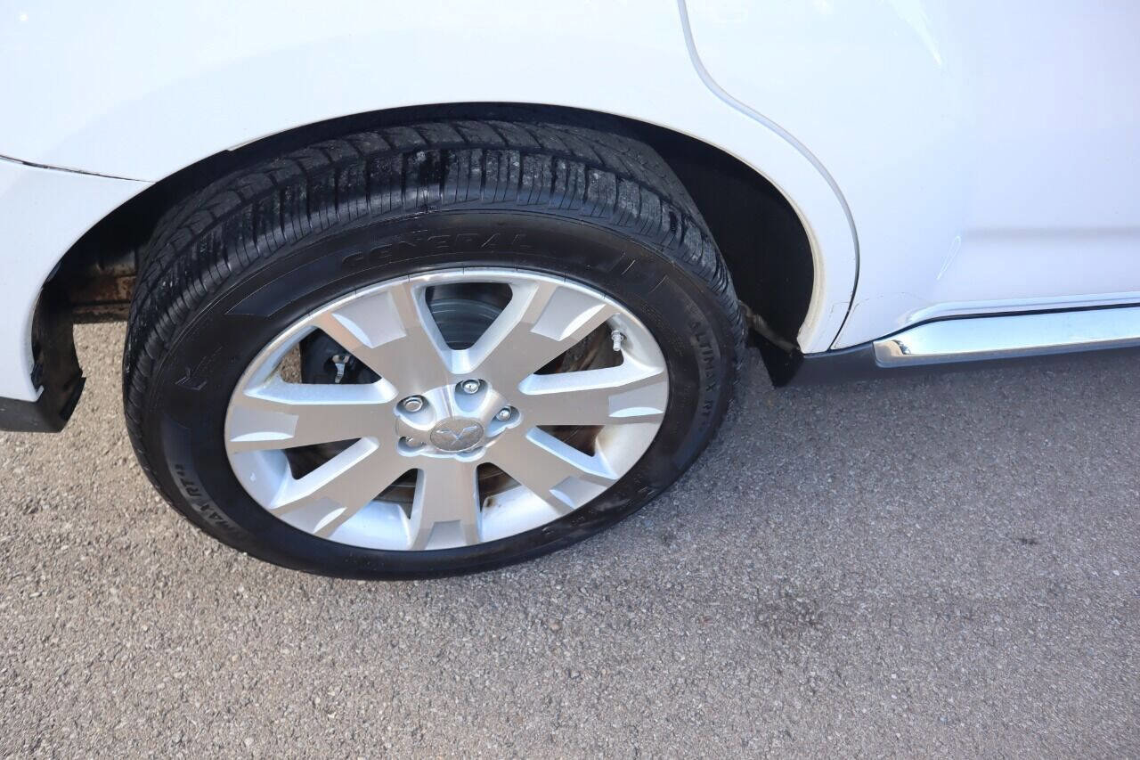 Used 2008 Mitsubishi Outlander SE image 44