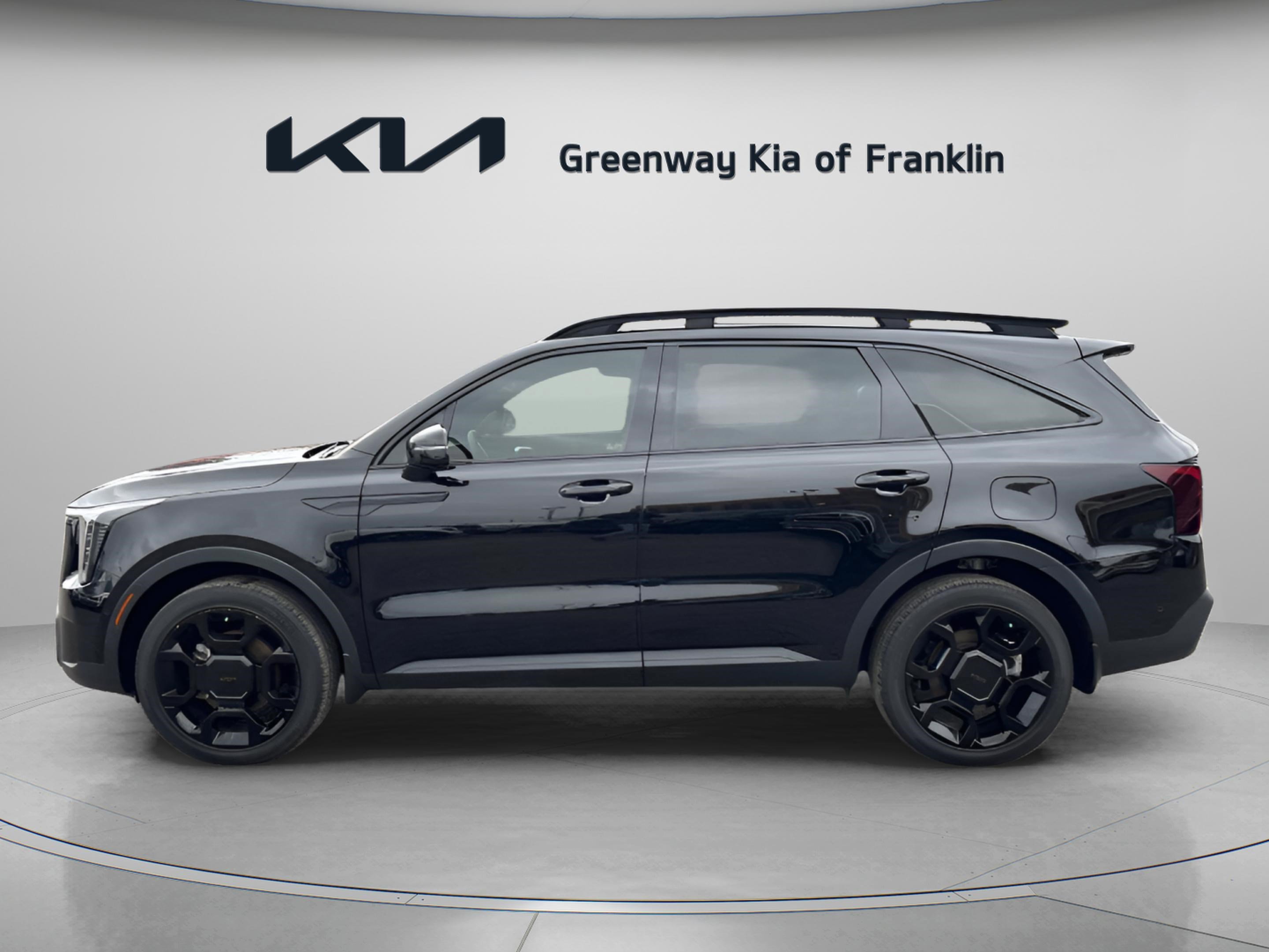 Used 2025 Kia Sorento SX Prestige w/ Sage Leather Package image 4