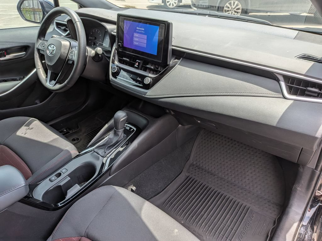 Used 2025 Toyota Corolla SE FWD image 29