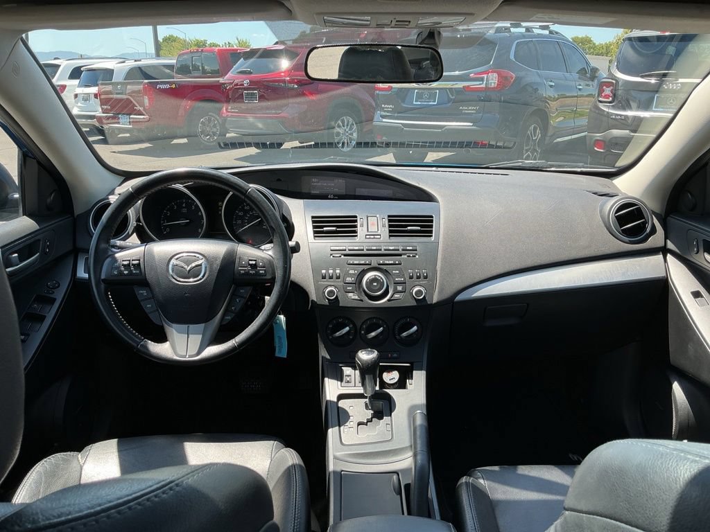 Used 2012 MAZDA MAZDA3 i Grand Touring w/ Tech Pkg FWD image 24
