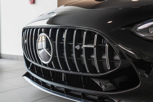 New 2025 Mercedes-Benz AMG GT 63 image 3