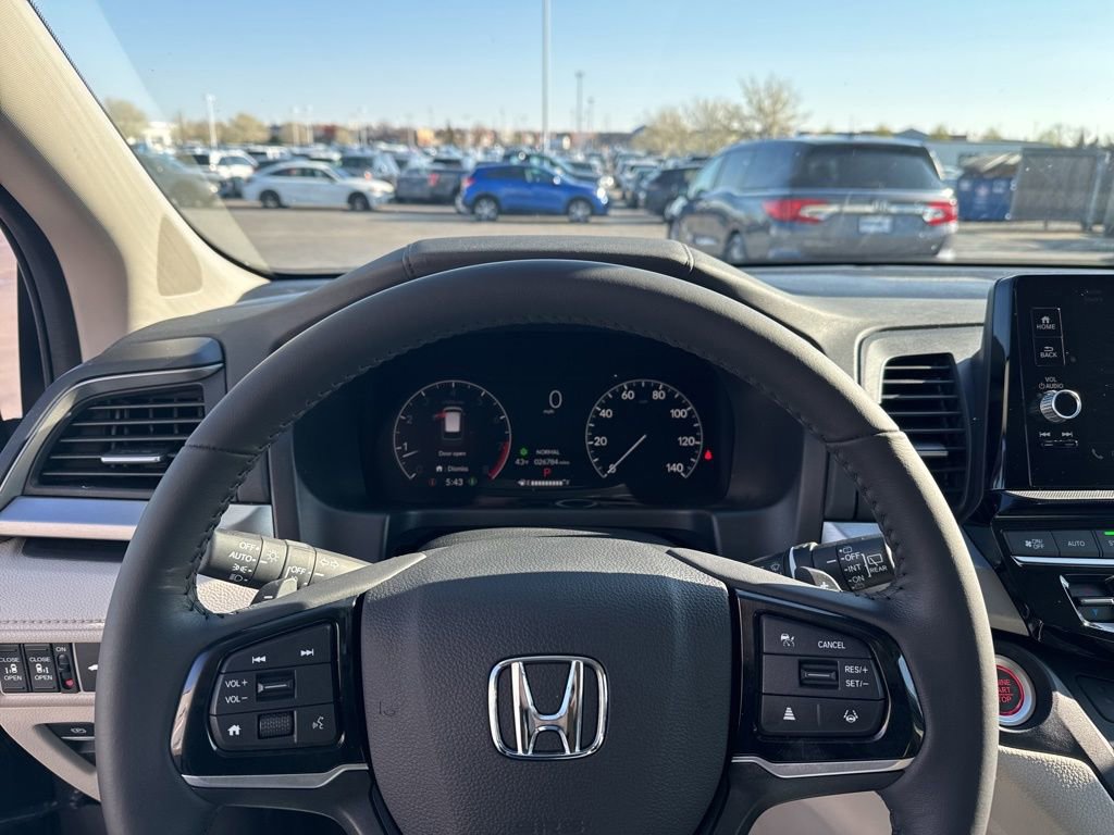 Certified 2025 Honda Odyssey EX-L image 12