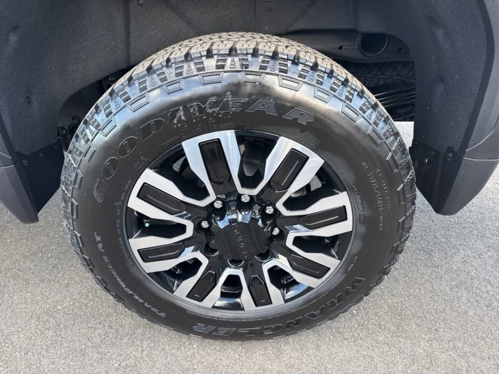 New 2026 GMC Sierra 2500 Denali Ultimate image 39