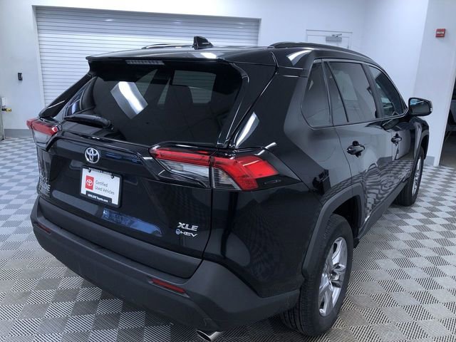 Certified 2025 Toyota RAV4 XLE image 33