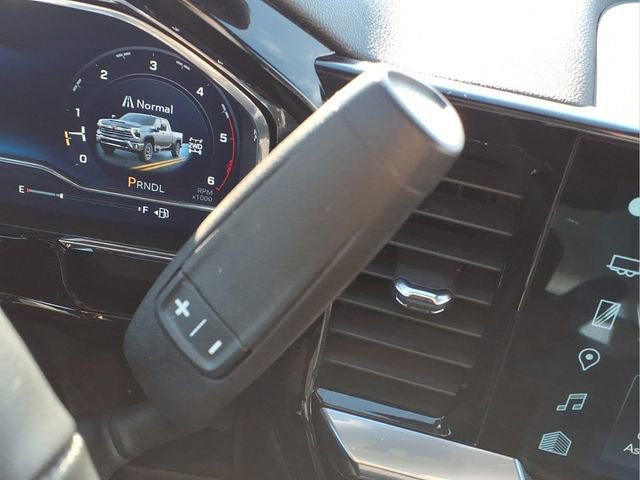 Used 2024 Chevrolet Silverado 2500 LTZ image 11