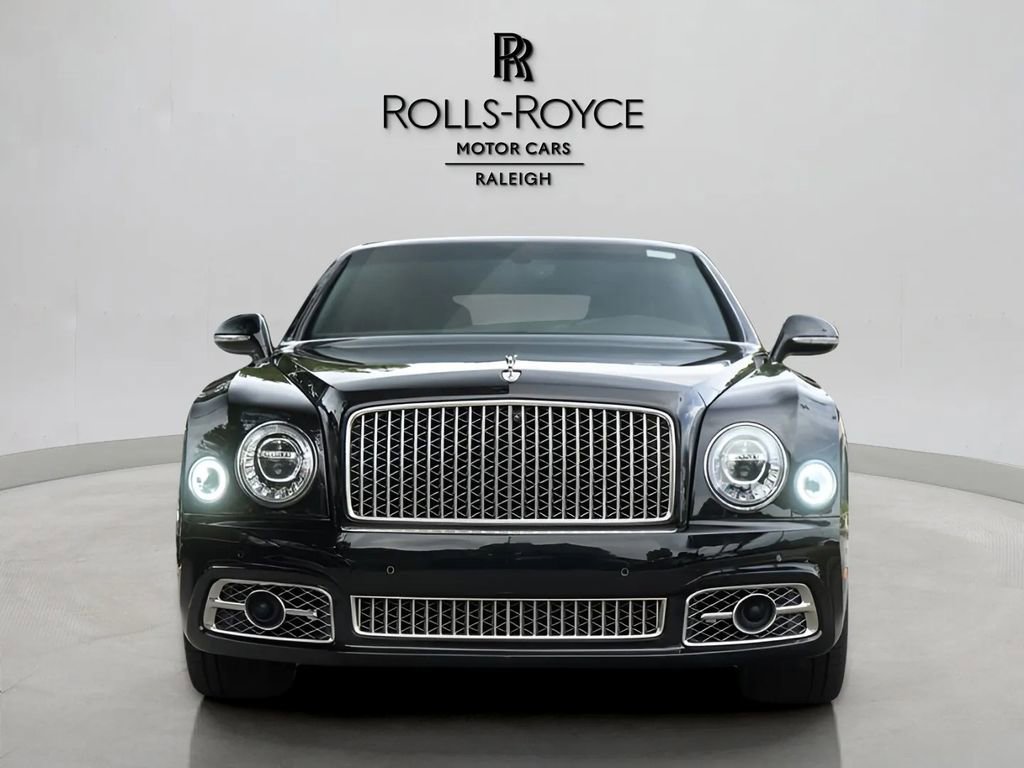 Used 2017 Bentley Mulsanne image 9
