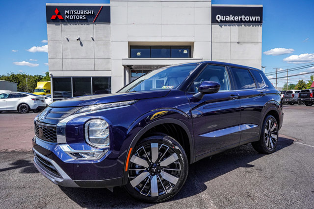 New 2025 Mitsubishi Outlander SE
