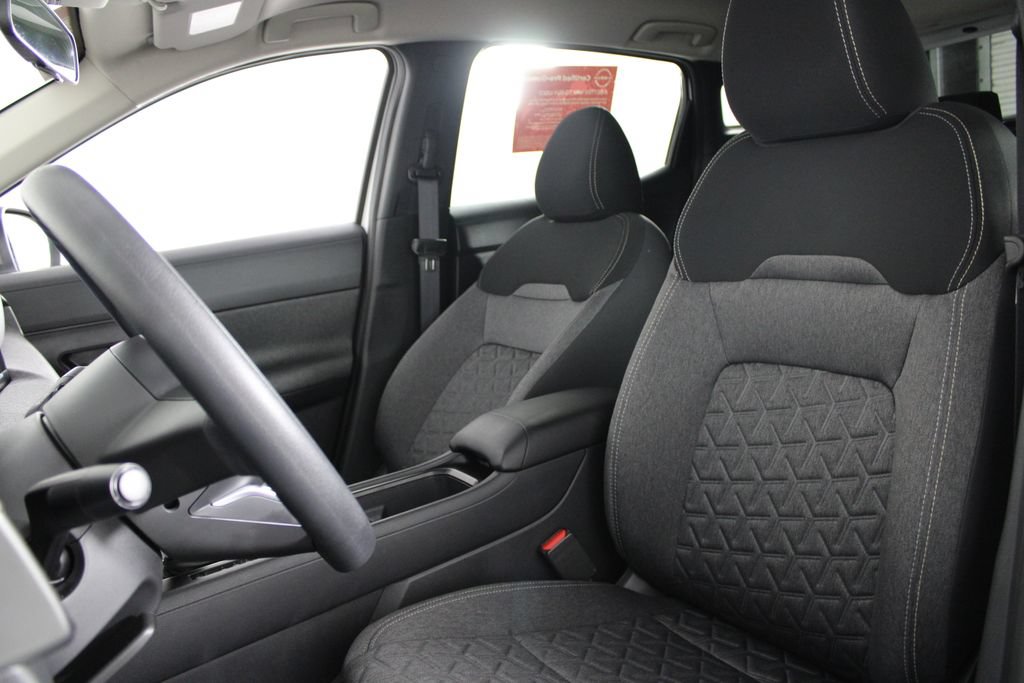 Certified 2026 Nissan Kicks SV FWD image 19