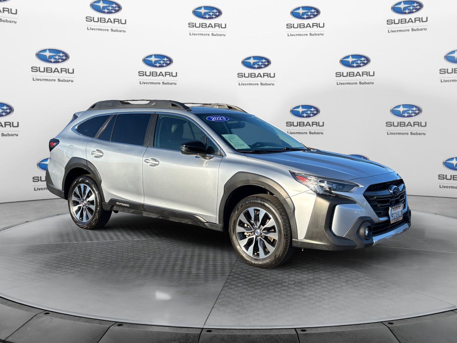 Certified 2023 Subaru Outback Limited AWD/4WD image 8