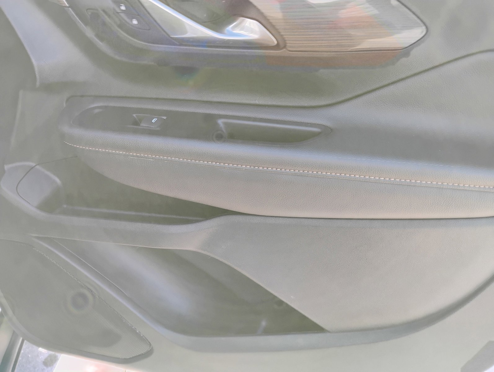 Used 2020 GMC Terrain SLE image 20