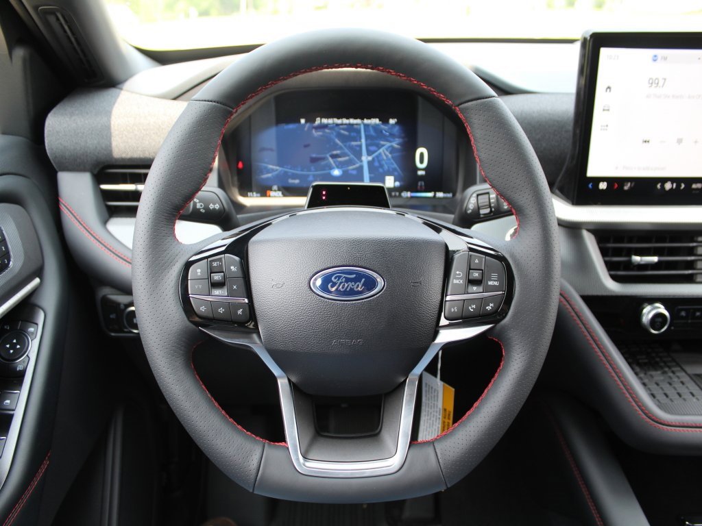 New 2025 Ford Explorer ST-Line w/ Premium Package image 26