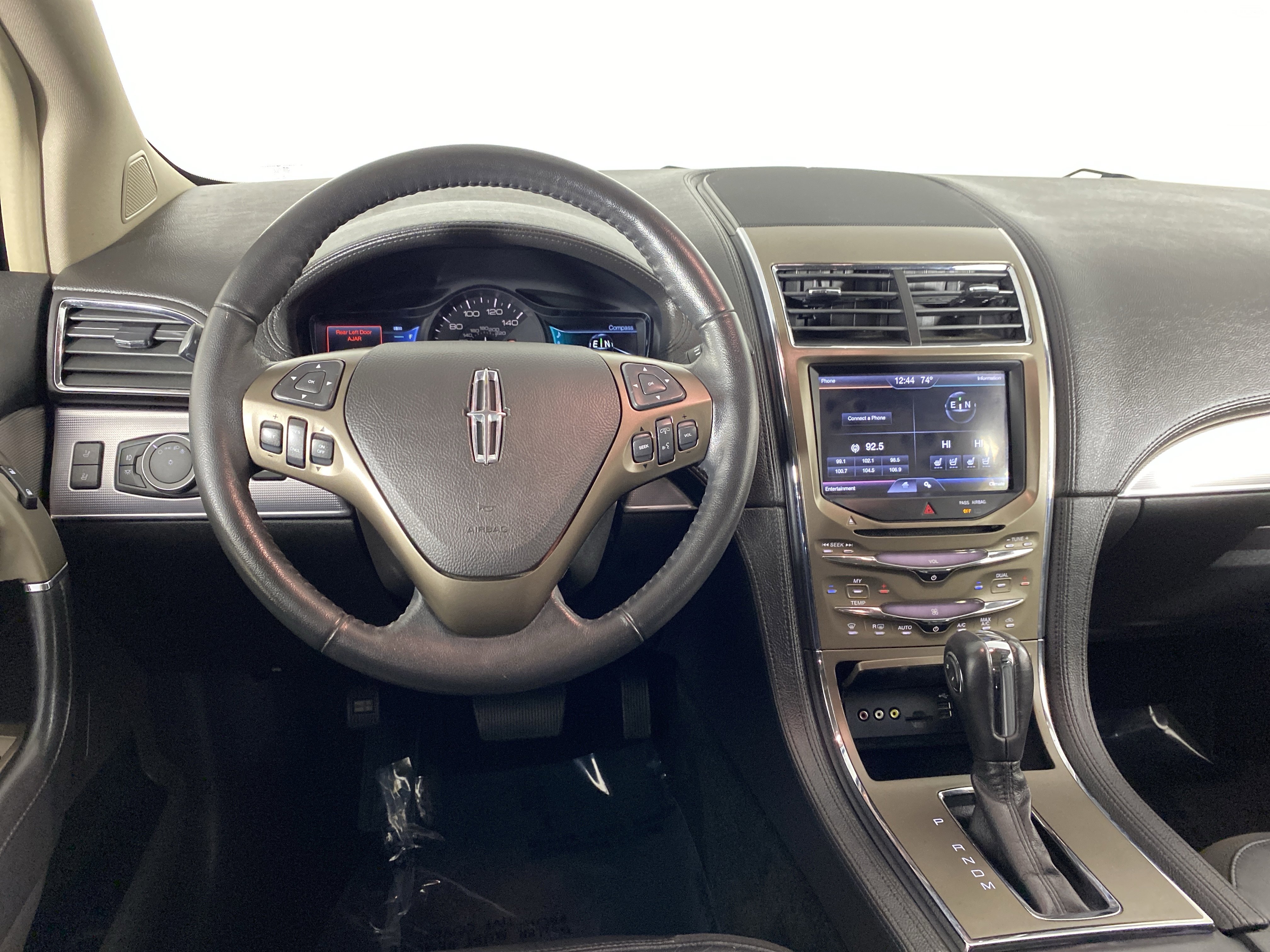 Used 2012 Lincoln MKX AWD image 16