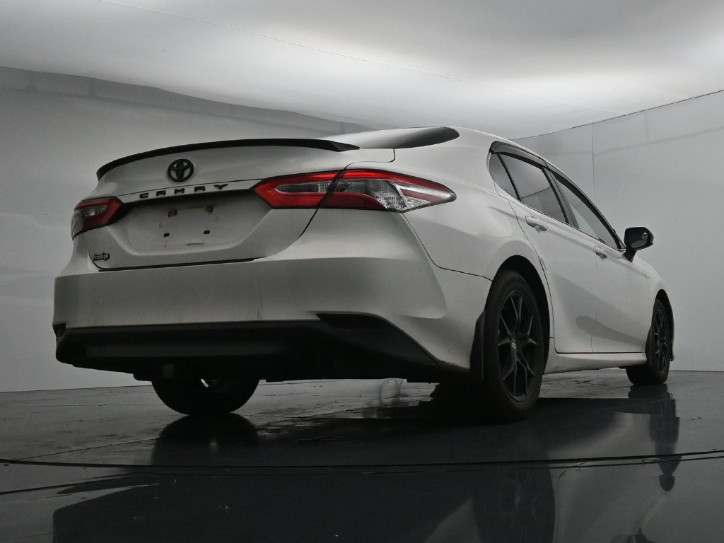 Used 2018 Toyota Camry LE FWD image 22