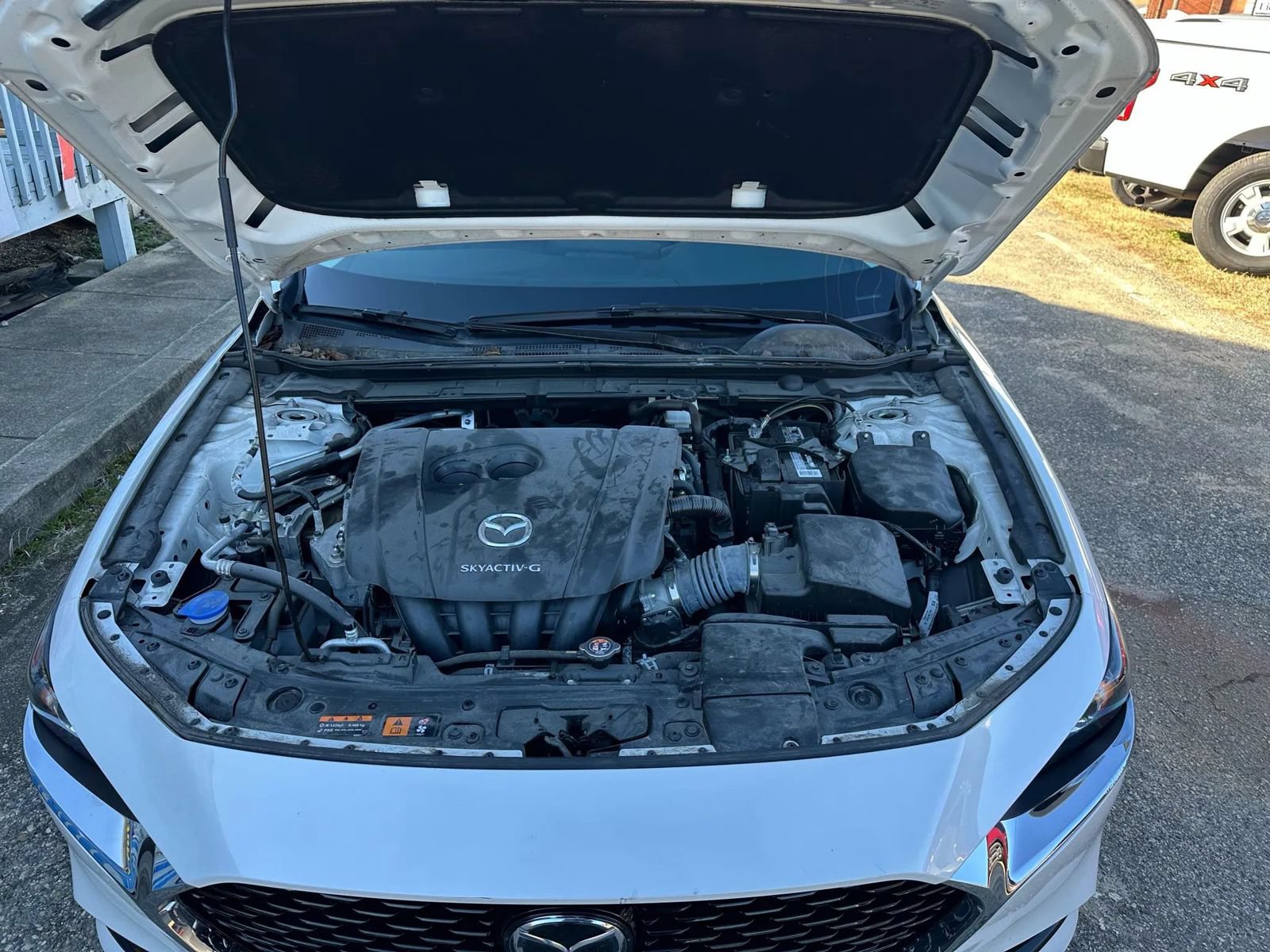 Used 2022 MAZDA MAZDA3 s FWD image 11