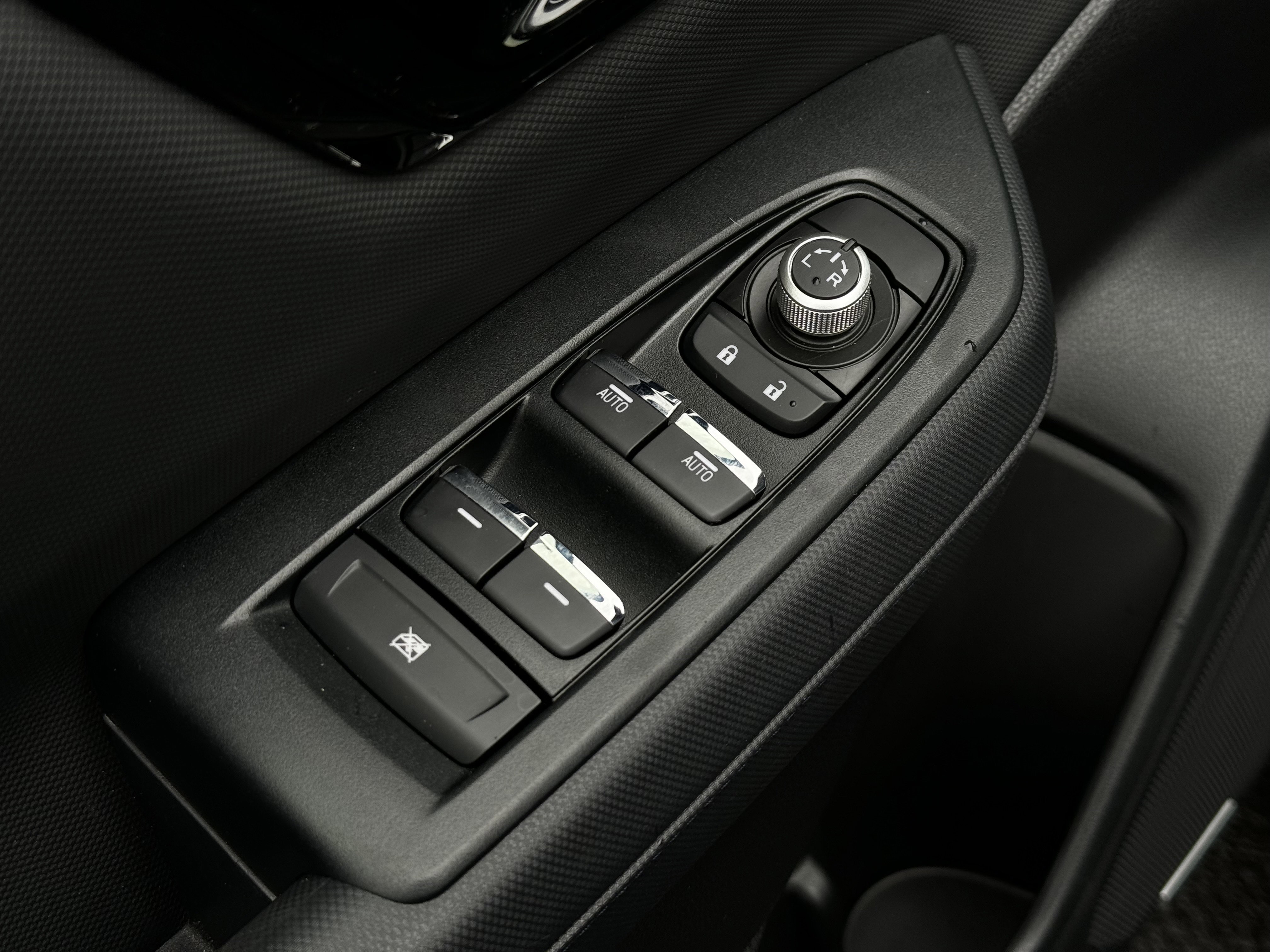 Used 2025 Subaru Forester Limited w/ Popular Package #1 image 20