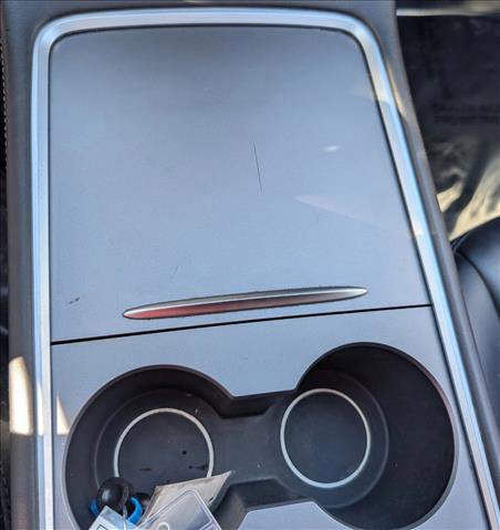 Used 2022 Tesla Model Y Performance image 28